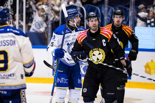 Leksands Max Veronneau jubel