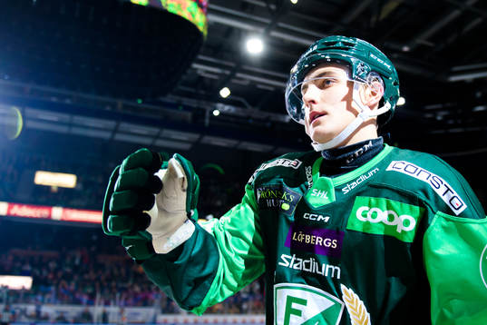 Bläddra bland fler bilder av Ishockey, SHL, Färjestad - Oskarshamn