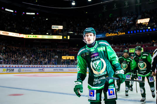 Färjestads Joel Nyström jublar