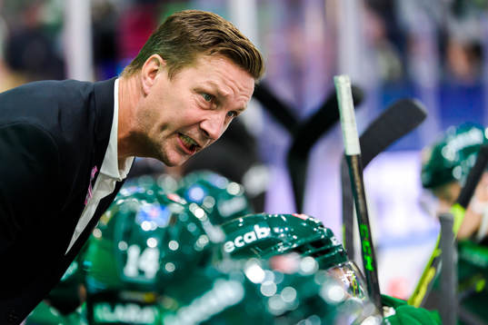 Färjestads tränare Johan Pennerborn