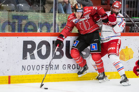 Örebros Miikka Salomäki och Timrås Per Svensson