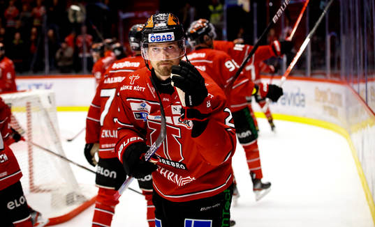 Örebros Rasmus Rissanen jublar