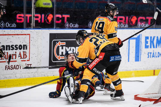 Djurgårdens Linus Andersson och Luleås Erik Gustafsson