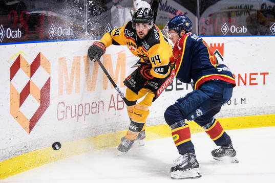 Luleås Jonathan Andersson och Djurgårdens Linus Andersson