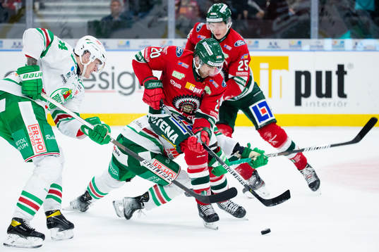 Rögles Adam Edström och Frölundas Joel Lundqvist