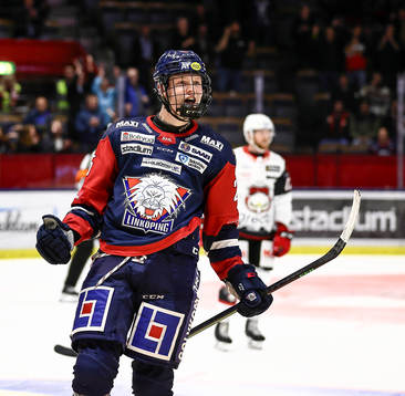 Linköpings Filip Bystedt jublar