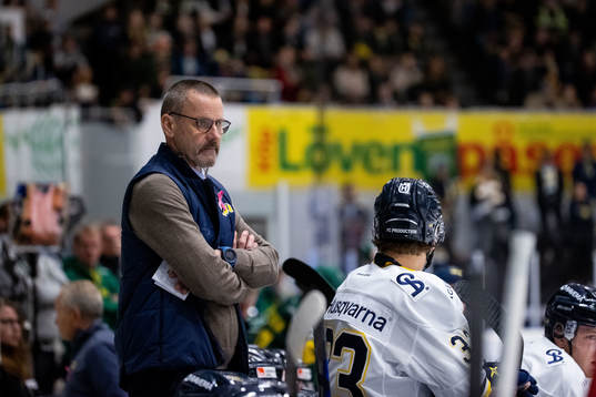 s tränare Tommy Samuelsson