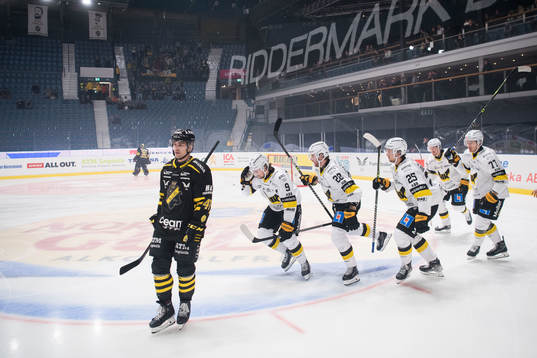 s Eric Norin deppar och Västerås jublar