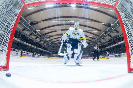 s målvakt Jonas Gunnarsson