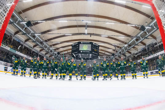 Björklövens tackar klacken