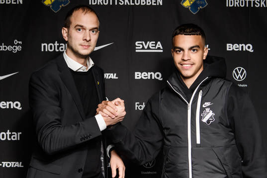 s sportchef Henrik Jurelius
