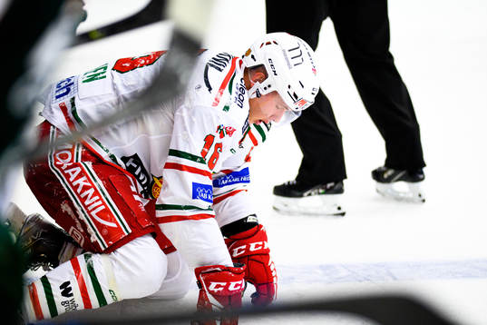 Moras Emil Oksanen har ont