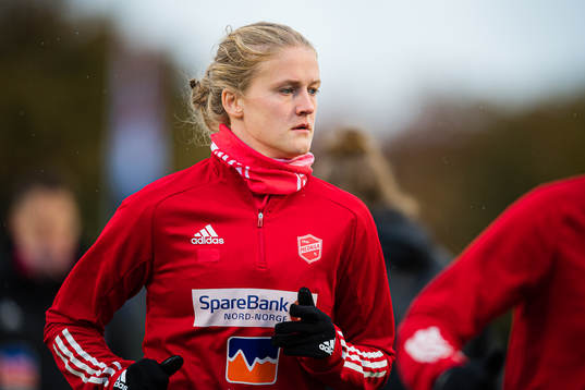Caminda Johanne Olsen of Medkila warms up