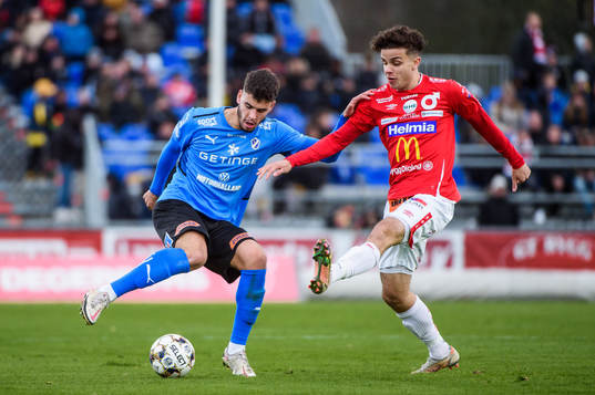 Halmstads Edvin Kurtulus och Degerfors Justin Salmon