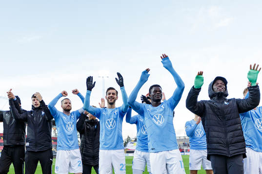 Malmös Adi Nalic  jublar