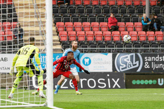 Östersunds Patrick Kpozo