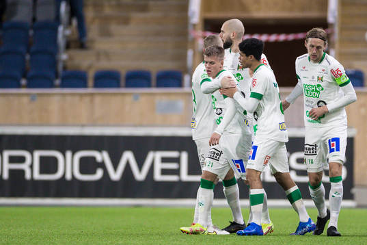 Varbergs Victor Karlsson med Jean Carlos De Brito, Joakim
