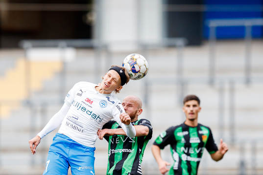 Värnamos Charlie Vindehall och GAIS Niklas Andersen