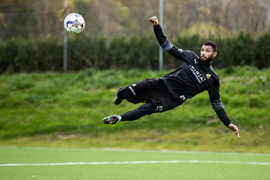 Häckens målvakt Jonathan Ursin Rasheed