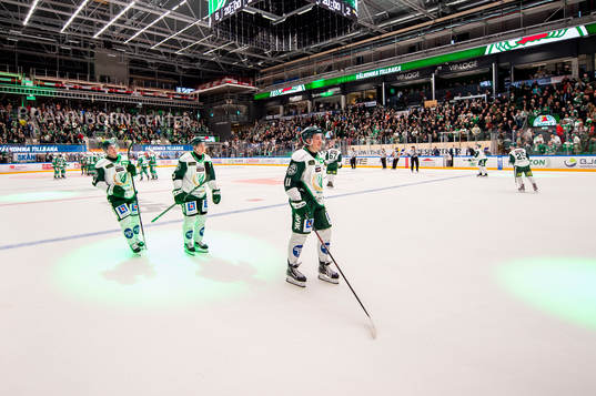 Färjestads Joakim Nygård deppar med lagkamrater