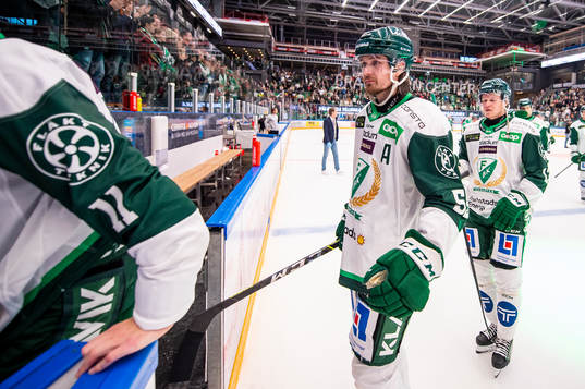 Färjestads Linus Johansson deppar