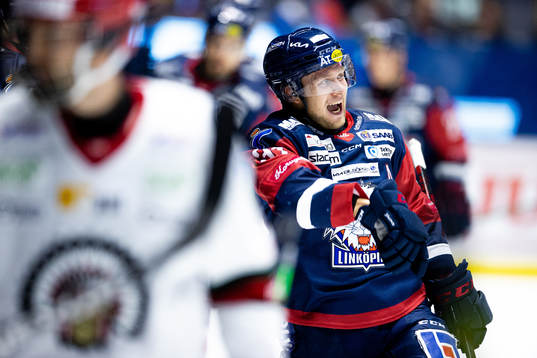 Linköpings Jesper Pettersson jublar