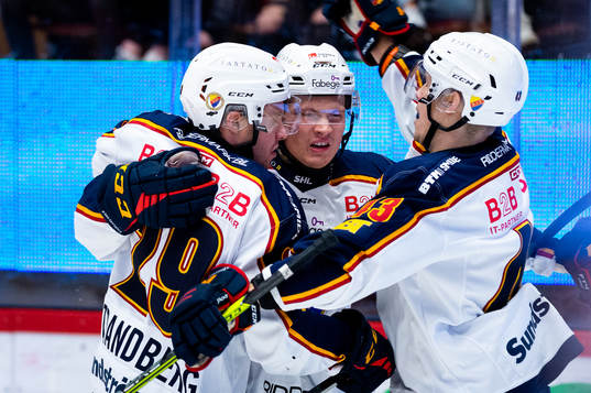 Djurgårdens Linus Andersson jublar