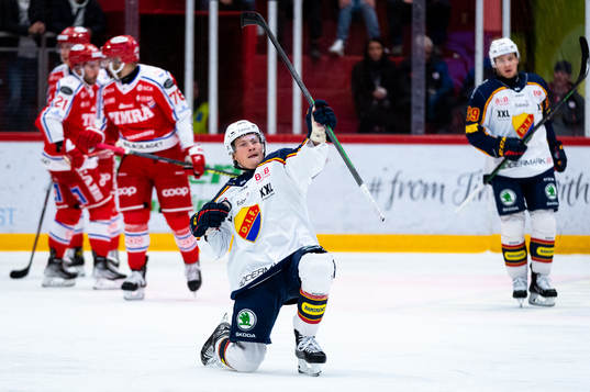 Djurgårdens Linus Andersson jublar