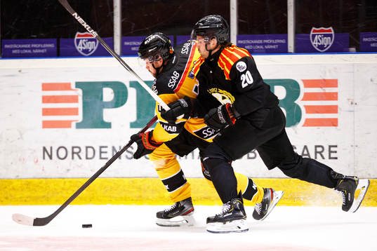 Luleås Jonathan Andersson och Brynäs Oula Palve