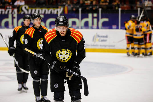 Brynäs Oscar Eklind deppar