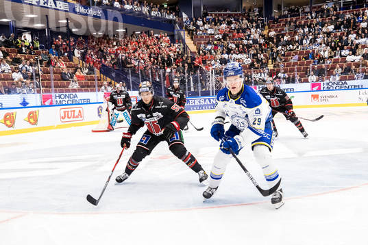 Örebros Kristian Näkyvä och Leksands Emil Heineman