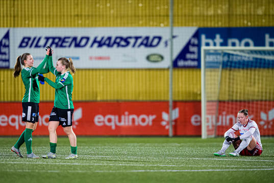 Christine Bergvoll and f07 celebrates while Andrea