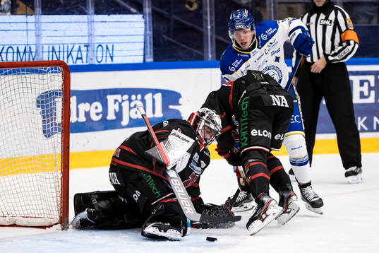 Örebros målvakt Jhonas Enroth och Leksands Patrik