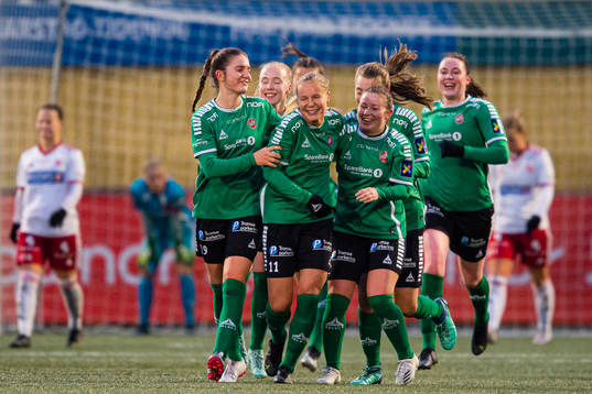 Sandra Rebecca Nikolaisen Simonsen of Fløya celebrates