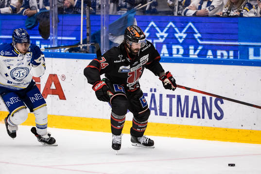 Örebros Nick Ebert