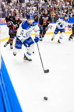 Leksands Carter Camper och Örebros Christopher Mastomäki