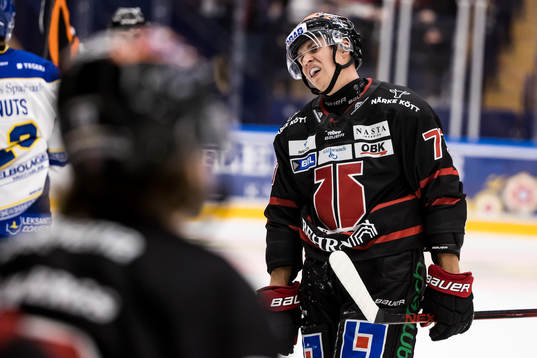 Örebros Oliver Eklind deppar