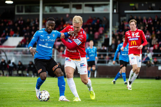 Halmstads Sadat Karim och Oliver Ekroth