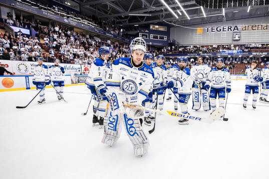 Leksands målvakt Kasimir Kaskisuo jublar