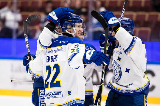 Leksands Tobias Ekberg jublar