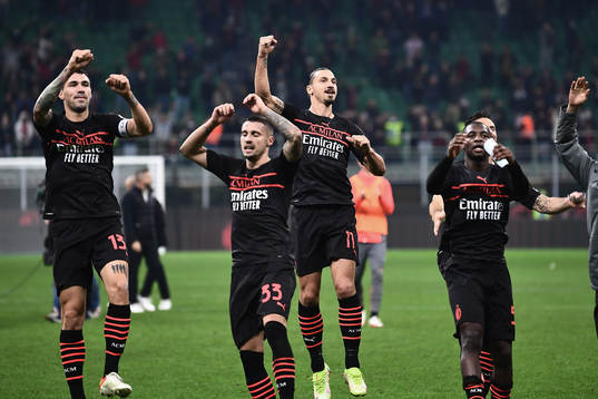 Zlatan Ibrahimovic of Milan celebrates