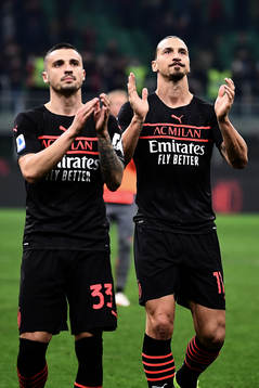 Zlatan Ibrahimovic of Milan celebrates