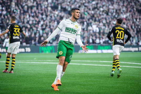 Hammarbys Astrit Selmani deppar