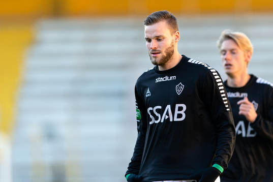 Brages Niklas Söderberg före fotbollsmatchen i Superettan