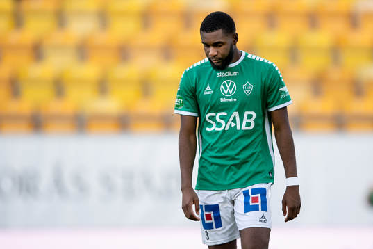 Brages Moses Makasi deppar