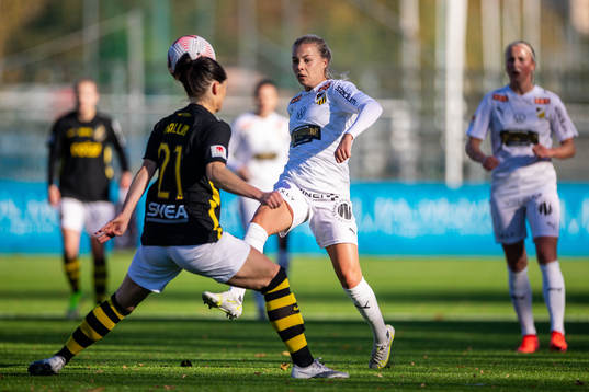 s Linda Hallin och Häckens Lotta Ökvist