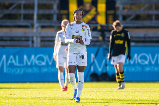 Häckens Evelyn Ijeh deppar