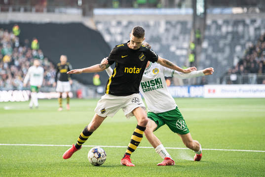 s Mikael Lustig