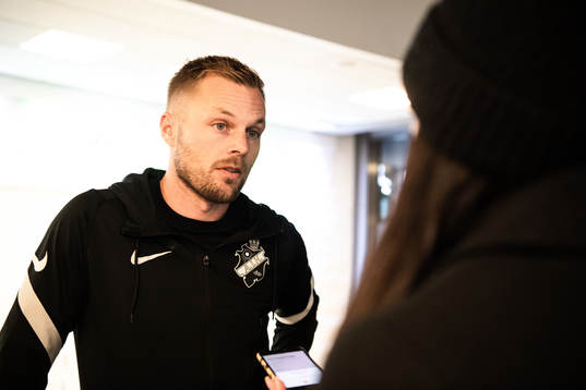 s Sebastian Larsson i