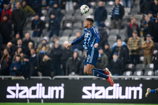 Djurgårdens Isak Hien